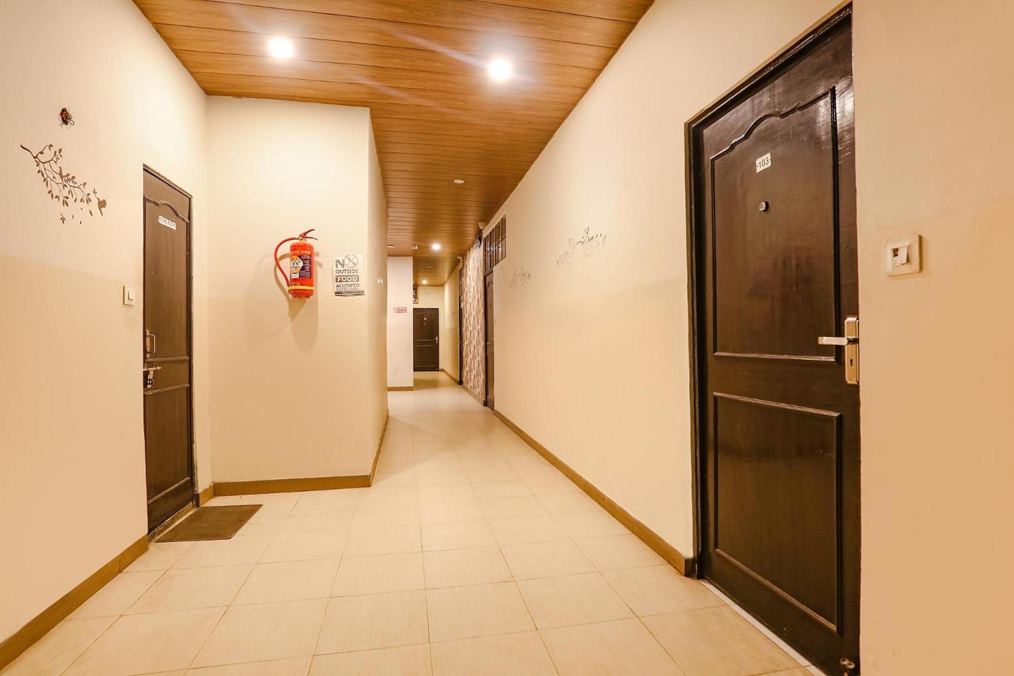 Collection O 62269 Hotel Elegant Dźajpur Zewnętrze zdjęcie